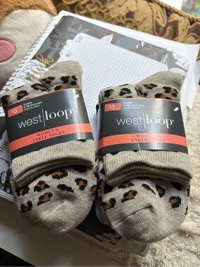 6 Pairs of Women's Leopard Ankle Socks - Beige, Black, Brown